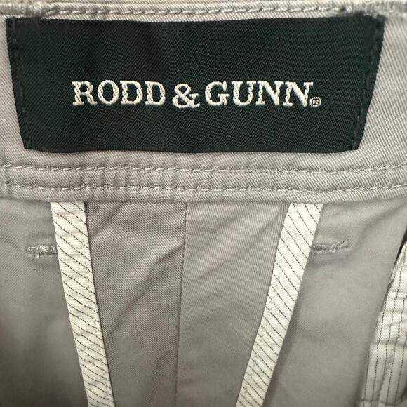 NWT Rodd & Gunn Baylys 9” Beach Shorts in Stone Men’s Size 40 - Picture 4 of 6